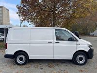 Gebraucht VW Transporter 150 PS (110 kW) 2018 Weiß Van