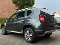 Gebraucht Dacia Duster Prestige 125 PS (91 kW) 2014 Grau SUV