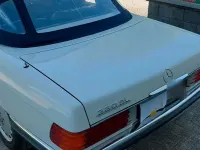 Gebraucht Mercedes SL380 155 PS (114 kW) 1983 Weiß Cabrio