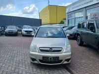 Gebraucht Opel Meriva Basis 90 PS (66 kW) 2007 Champagner silber m2 Van / Kleinbus