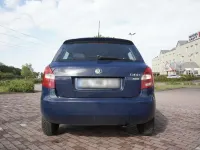 Gebraucht Skoda Fabia Active 60 PS (44 kW) 2011 Blau Kleinwagen
