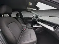 Second-hand Audi Q4 e-tron Advanced 125 kW (170 CP) 2021 Argintiu SUV