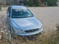 Gebraucht Ford Mondeo Futura 125 PS (91 kW) 2003 Silber Limousine