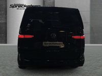 Neu VW Multivan Life 150 PS (110 kW) 2026 Schwarz Van