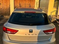 Gebraucht Seat Leon ST Style 150 PS (110 kW) 2015 Silber Kombi