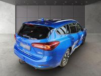 Gebraucht Ford Focus Titanium 120 PS (88 kW) 2023 Blau Kombi