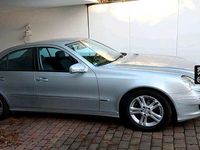Gebraucht Mercedes E220 Avantgarde 170 PS (125 kW) 2007 Silber Limousine