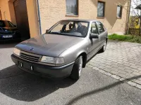 Gebraucht Opel Vectra 75 PS (55 kW) 1989 Grau Kleinwagen