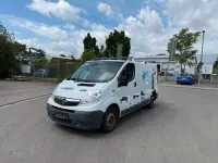 Używany Opel Vivaro 90 KM (66 kW) 2006 Biały Minivan