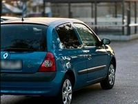 Gebraucht Renault Clio II 60 PS (44 kW) 2004 Kleinwagen