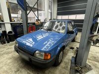 Gebraucht Ford Escort 73 PS (53 kW) 1990 Blau Coupé