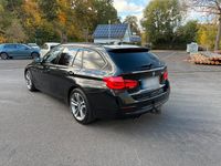 Gebraucht BMW 320 Sport Line 190 PS (139 kW) 2017 Schwarz Kombi