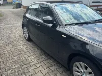Gebraucht BMW 116 122 PS (89 kW) 2011 Schwarz Kleinwagen