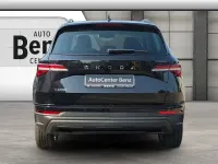 Neu Skoda Karoq Selection 150 PS (110 kW) 2025 Grau SUV