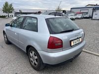 Second-hand Audi A3 102 CP (75 kW) 1999 Argintiu Hatchback