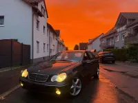 Gebraucht Mercedes C220 Avantgarde 150 PS (110 kW) 2007 Schwarz Limousine