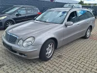 Gebraucht Mercedes E280 Classic 190 PS (139 kW) 2006 Andere farben Kombi