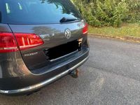 Gebraucht VW Passat Highline 140 PS (102 kW) 2013 Braun Kombi