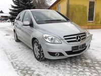 Gebraucht Mercedes B200 136 PS (100 kW) 2009 Silber Van / Kleinbus