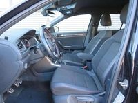 Gebraucht VW T-Roc Sportline 150 PS (110 kW) 2021 Deep black perleffekt SUV