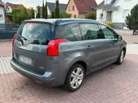 Gebraucht Peugeot 5008 150 PS (110 kW) 2011 Grau Van / Kleinbus