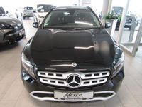 Gebraucht Mercedes GLA180 Style 122 PS (89 kW) 2019 Schwarz SUV