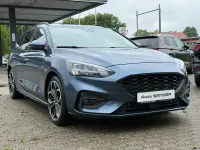 Gebraucht Ford Focus ST-Line 150 PS (110 kW) 2019 Blau Kombi