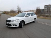 Gebraucht Skoda Octavia RS 170 PS (125 kW) 2012 Weiß Kombi
