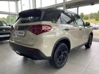 Neu Suzuki Vitara Comfort+ 116 PS (85 kW) 2026 Savannah ivory/cosmic black SUV