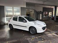 Gebraucht Peugeot 206+ Urban Move 73 PS (53 kW) 2011 Weiß Kleinwagen