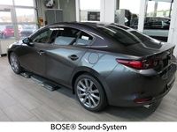 Neu Mazda 3 Exclusive 140 PS (102 kW) 2026 Grau Limousine