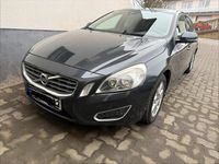 Gebraucht Volvo V60 215 PS (158 kW) 2013 Grau Kombi