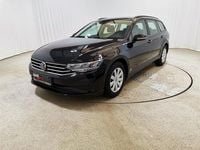 Gebraucht VW Passat Conceptline 150 PS (110 kW) 2022 Deep black perleffekt Kombi