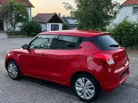 Gebraucht Suzuki Swift 90 PS (66 kW) 2018 Rot Kleinwagen