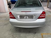 Gebraucht Mercedes C200 160 PS (117 kW) 2006 Silber Limousine