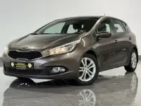 Gebraucht Kia Ceed Edition 7 99 PS (72 kW) 2014 Braun Kleinwagen