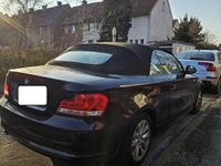 Gebraucht BMW 120 Cabriolet 140 PS (102 kW) 2011 Schwarz Cabrio