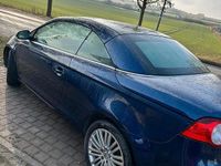 Gebraucht VW Eos 150 PS (110 kW) 2008 Blau Cabrio