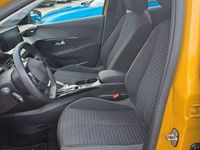 Gebraucht Peugeot e-208 Active 100 kW (136 PS) 2021 Gelb Kleinwagen