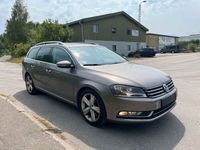 Second-hand VW Passat Highline 299 CP (219 kW) 2011 Maro Break