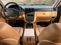 Gebraucht Mercedes ML320 218 PS (160 kW) 1999 Grün SUV