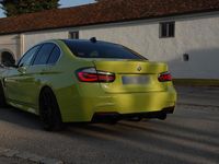 Gebraucht BMW 335 306 PS (225 kW) 2012 Gelb Limousine