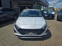 Neu Hyundai i20 Blackline 90 PS (66 kW) 2026 Lumen grey Kleinwagen