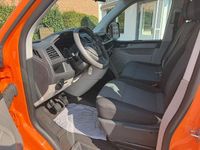 Gebraucht VW Transporter 102 PS (75 kW) 2019 Orange Van