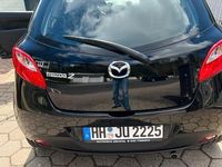 Second-hand Mazda 2 75 CP (55 kW) 2011 Negru Hatchback