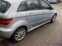 Gebraucht Mercedes B150 95 PS (69 kW) 2005 Van / Kleinbus
