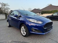 Gebraucht Ford Fiesta 82 PS (60 kW) 2016 Blau Limousine