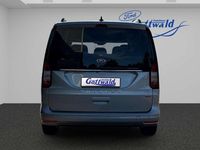 Neu Ford Tourneo Titanium 150 PS (110 kW) 2026 Frost silber Van / Kleinbus
