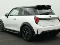 Gebraucht Mini John Cooper Works 231 PS (169 kW) 2025 Weiß Kleinwagen