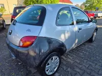 Gebraucht Ford Ka 69 PS (50 kW) 2004 Silber Kleinwagen